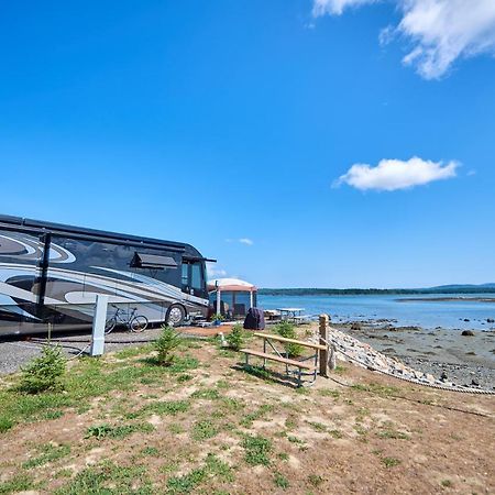 Narrows Too Camping Resort Loft Cottage 12 Трентън Екстериор снимка